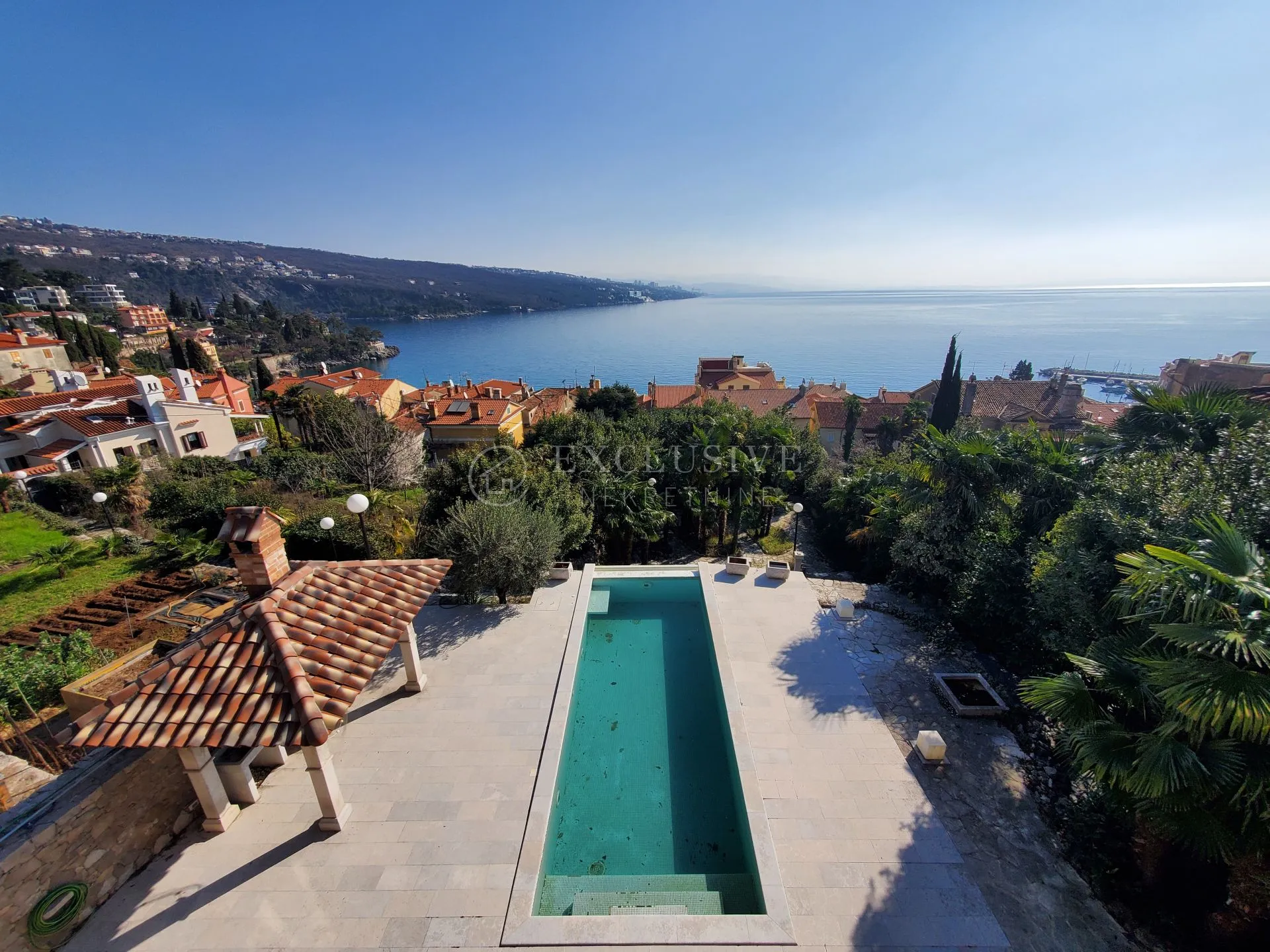 volosko villa s bazenom i lijepim vrtom- 150m od mora !! - slika 31