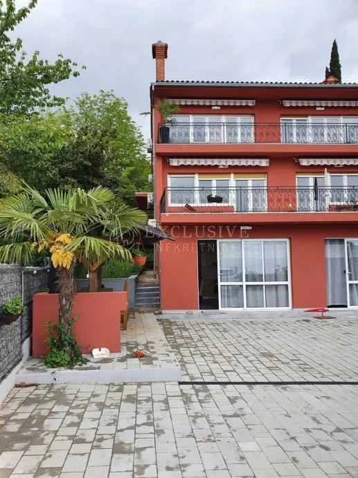 volosko kuća na fantastičnoj lokaciji s 4 apartmana ! - slika 3