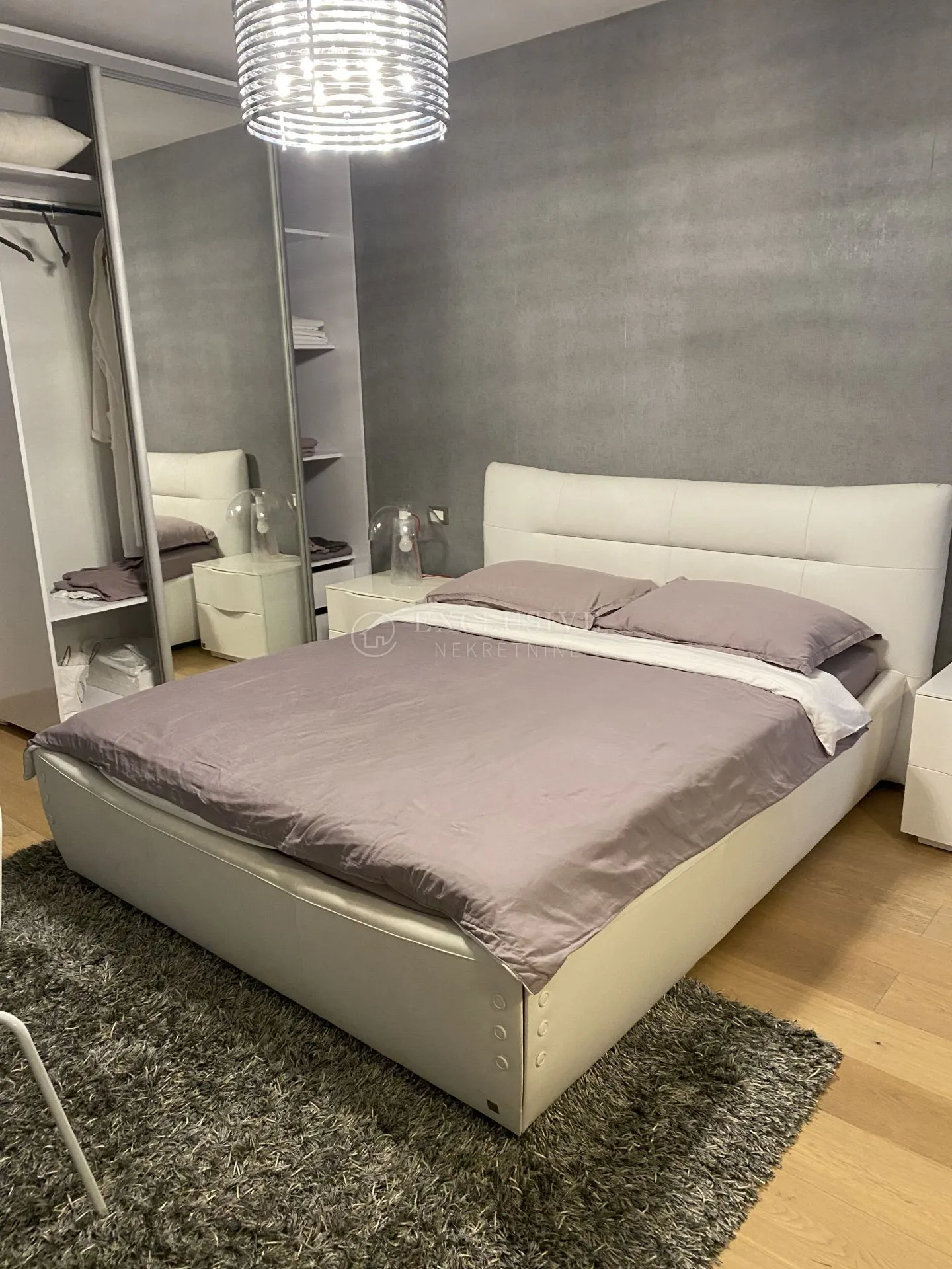 ekskluzivna villa na top lokaciji - slika 14