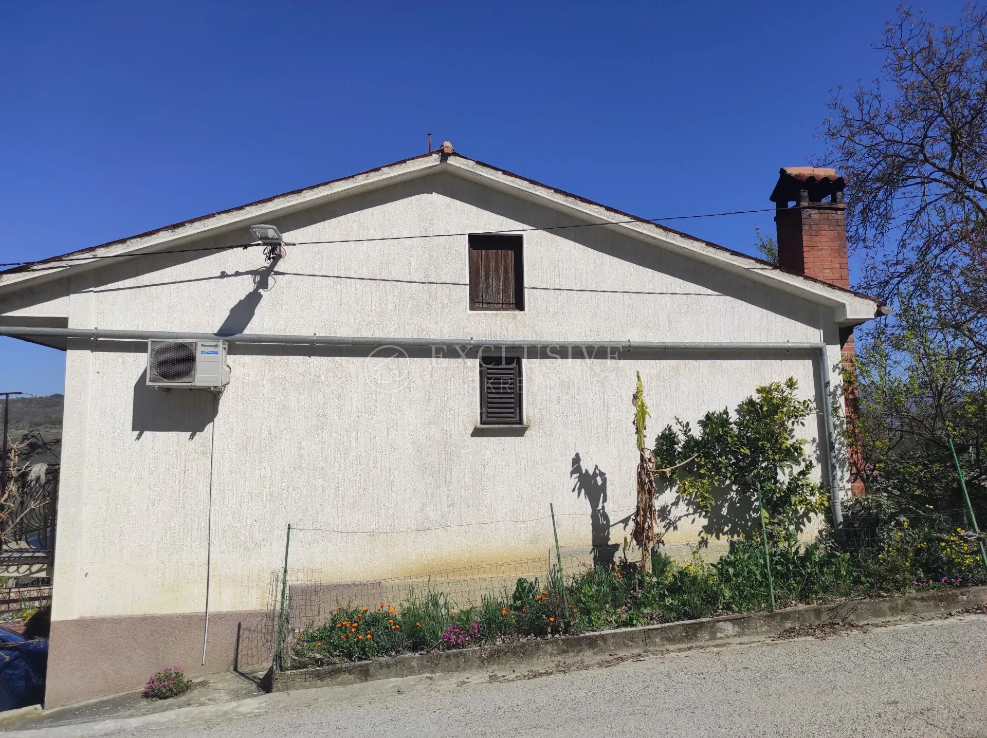 istra - samostojeća kuća okolica buzeta - slika 4