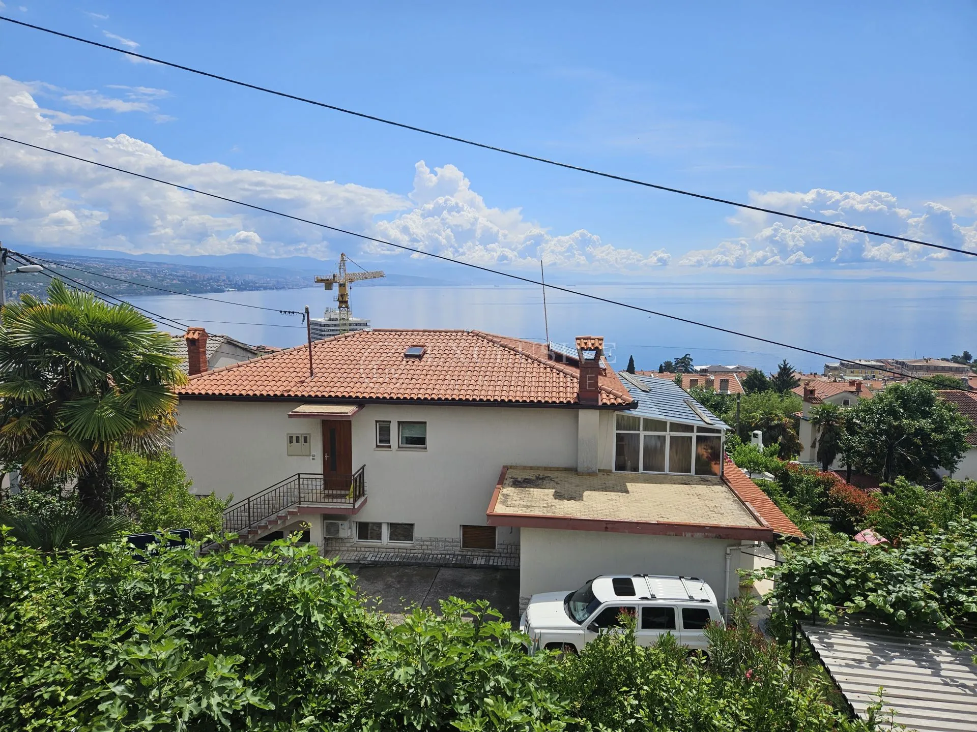 sniženo!!opatija-samostojeća kuća sa prekrasnim pogledom na more - slika 11