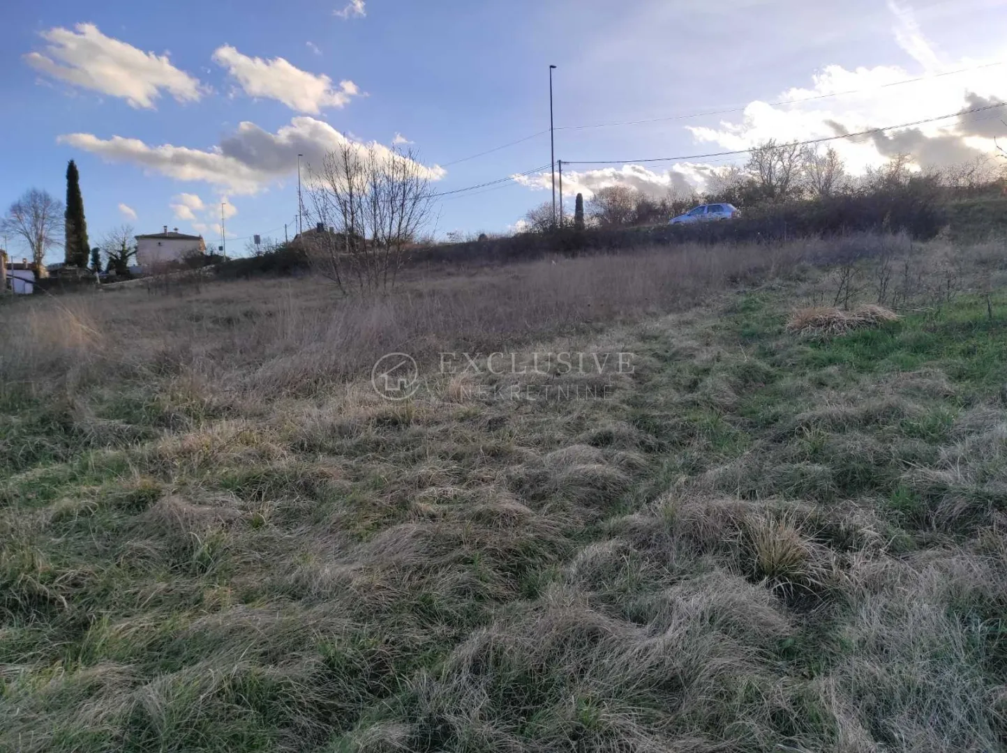 istra - karojba - gradjevinsko zemljiše pravilnog oblika - slika 10