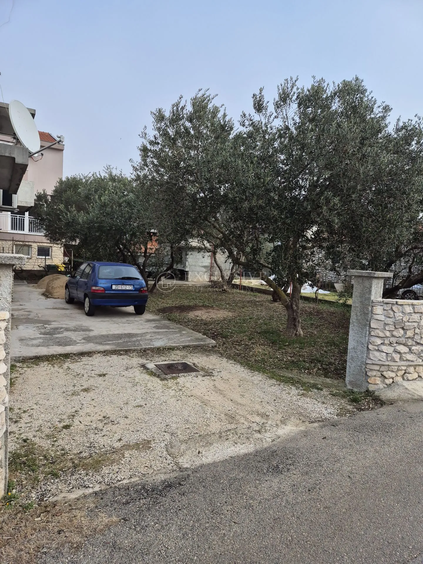 bibinje, kuća 186 m2 sa 4 stana i 470 m2 okućnice - slika 12