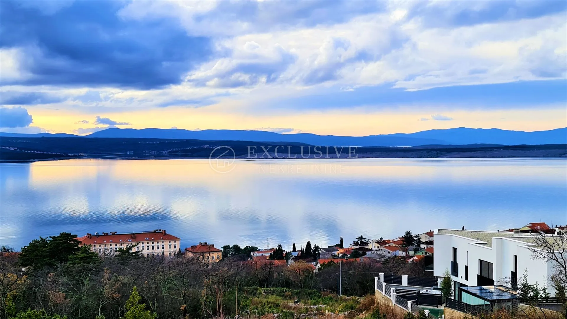 crikvenica - luksuzni dvoetažni apartman u modernoj vili - slika 6