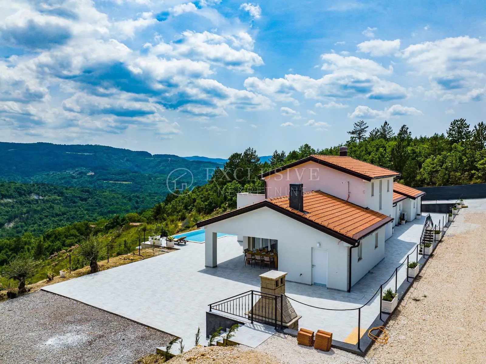 istra - hacijenda na osami s 20 000m2 okućnice !! - slika 36