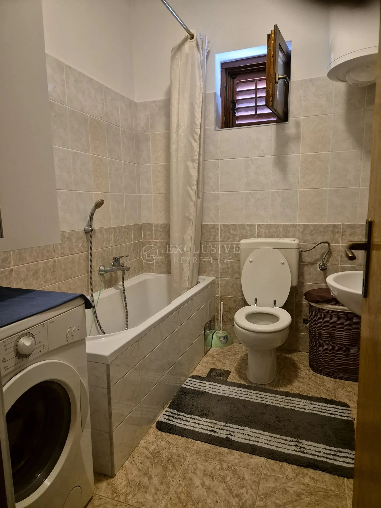 bibinje, kuća 186 m2 sa 4 stana i 470 m2 okućnice - slika 28