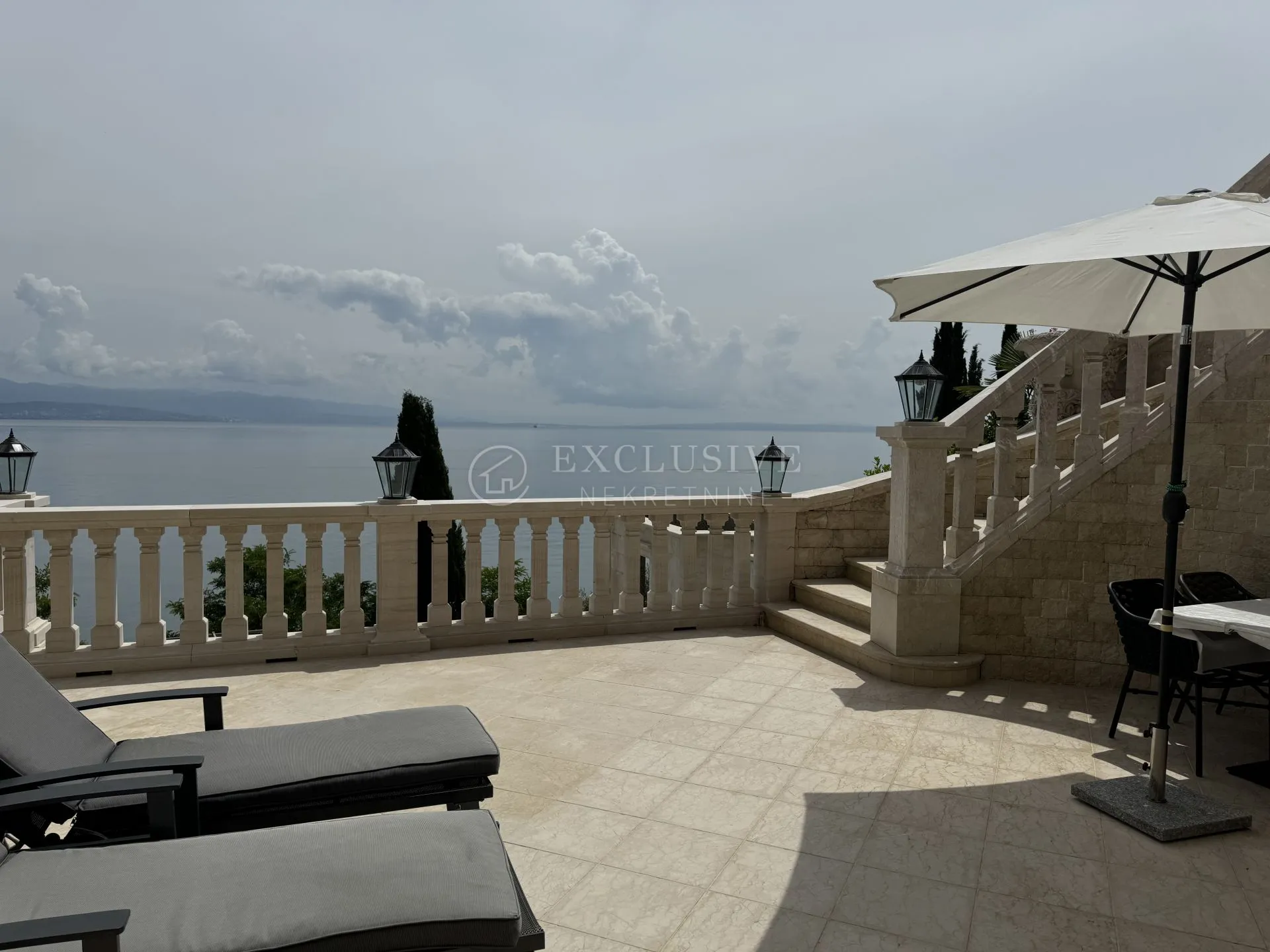 opatija 1 red do mora - exclusivna villa uz more - slika 18
