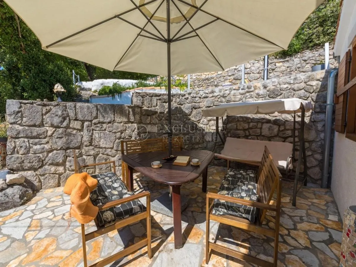 crikvenica, zaleđe - dvije kamene kuće s bazenom - slika 26