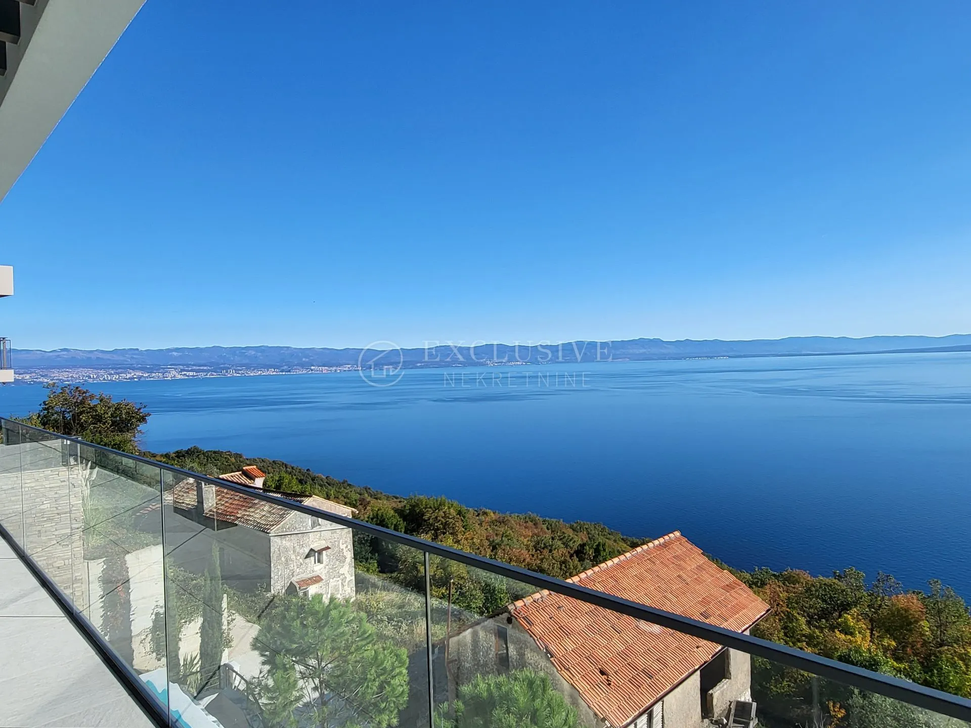 mošćenička draga moderna vila s bazenom i prekrasnim pogledom na more - slika 26