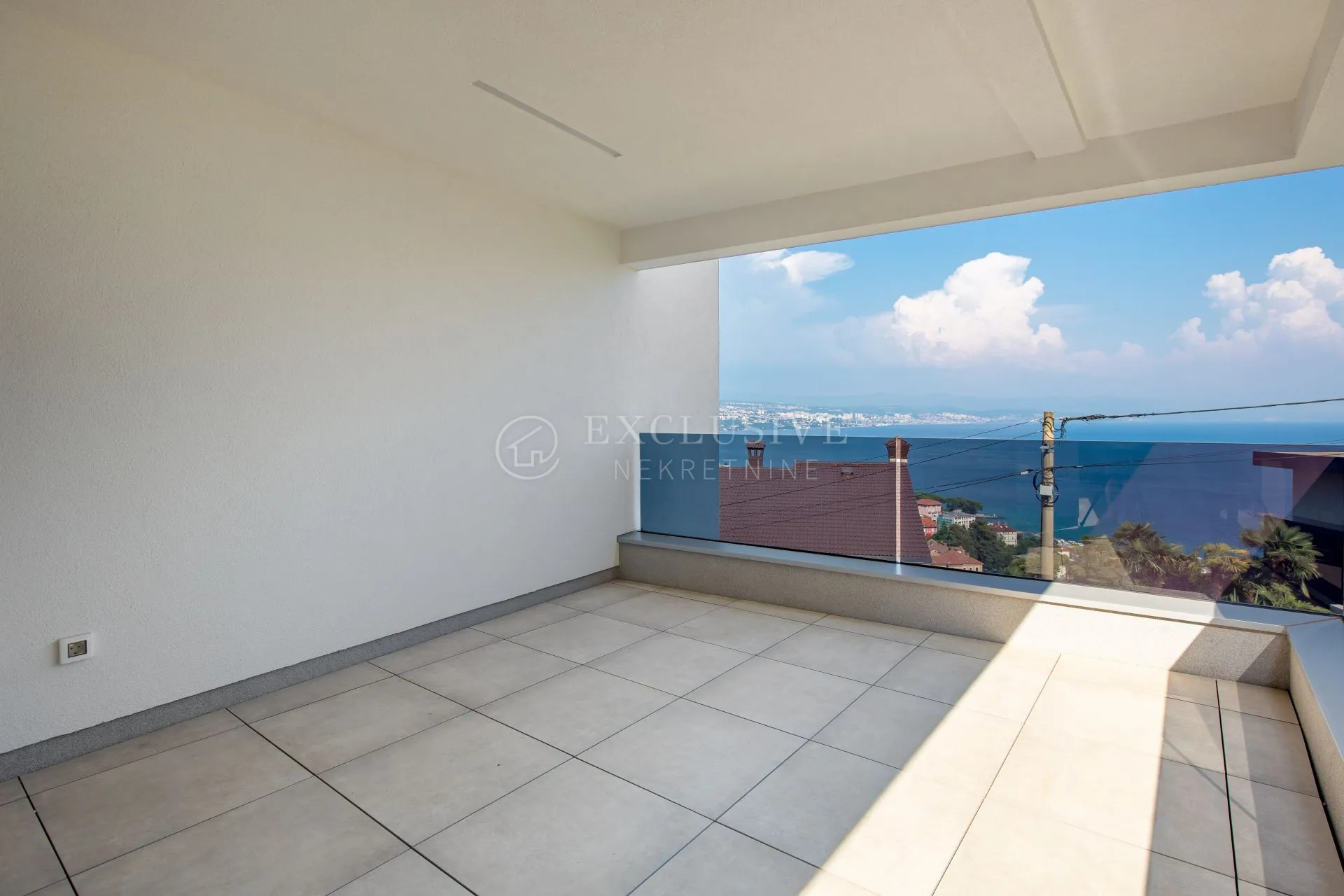 opatija, centar, penthouse s pogledom na more, bazen, garaža - slika 28