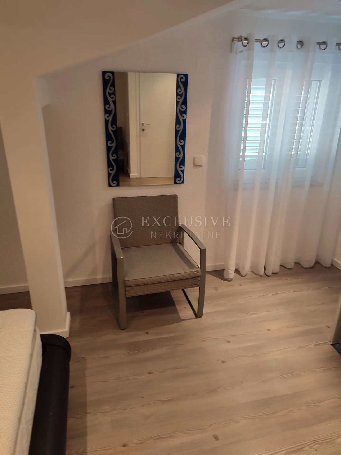ika - oprić - dvoetažni apartman sa prekrasnim pogledom - slika 18