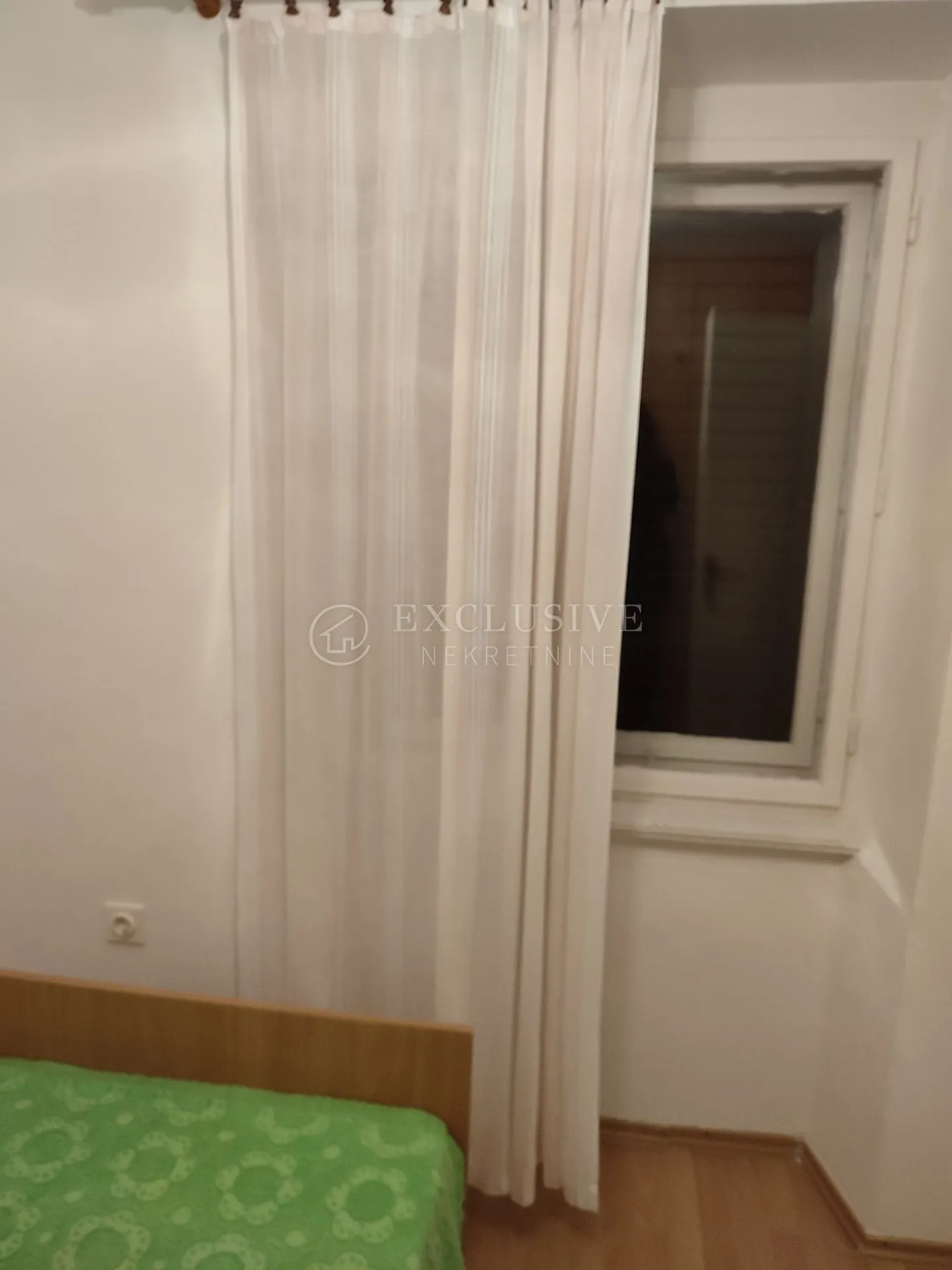 krk-jurandvor - dvoetažni apartman + zaseban apartman, terasa, vrt, parking - slika 30