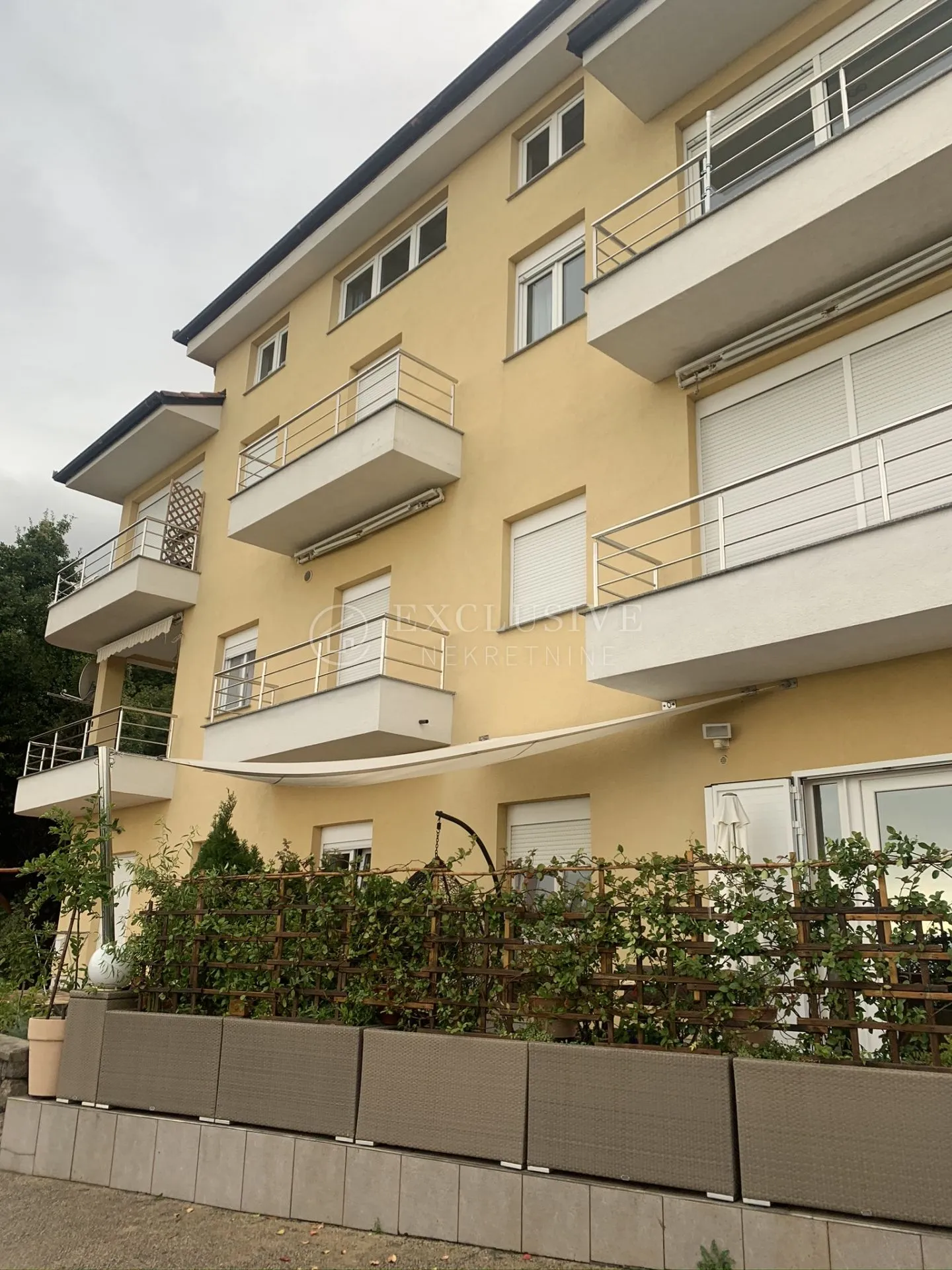 opatija - dvoetažni stan sa otvorenim pogledom - slika 17