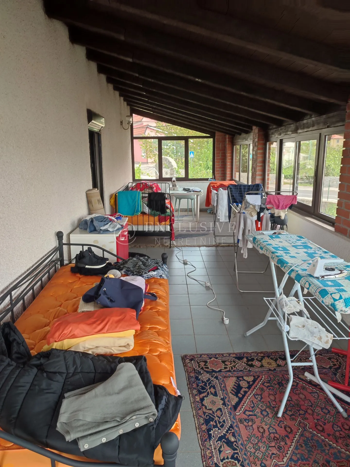 viškovo-dobra i prostrana kuća - slika 41