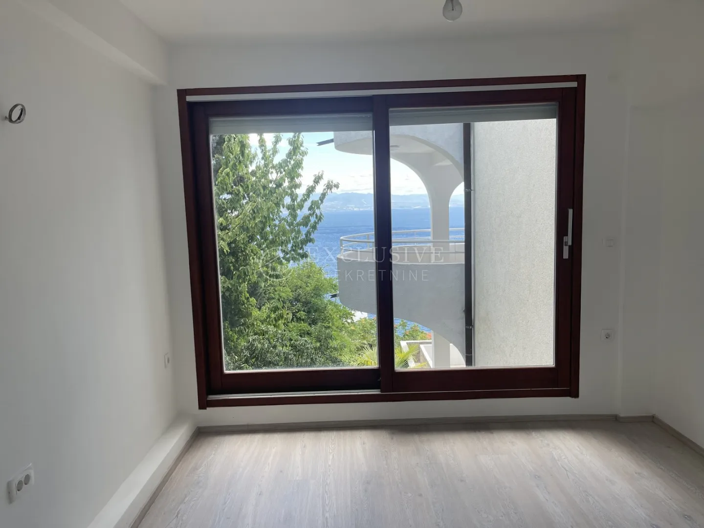 opatija - stan 2s+db u vili - panoramski pogled - parking - slika 8