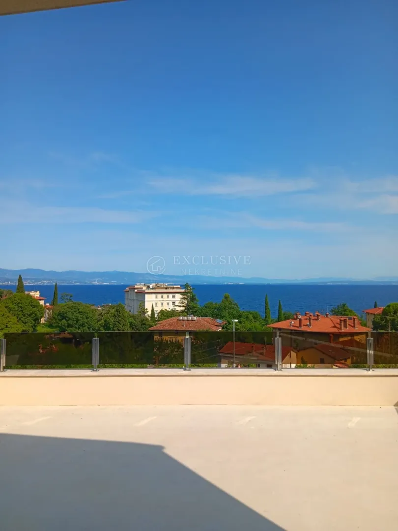 lovran moderna villa u blizini mora ! - slika 23