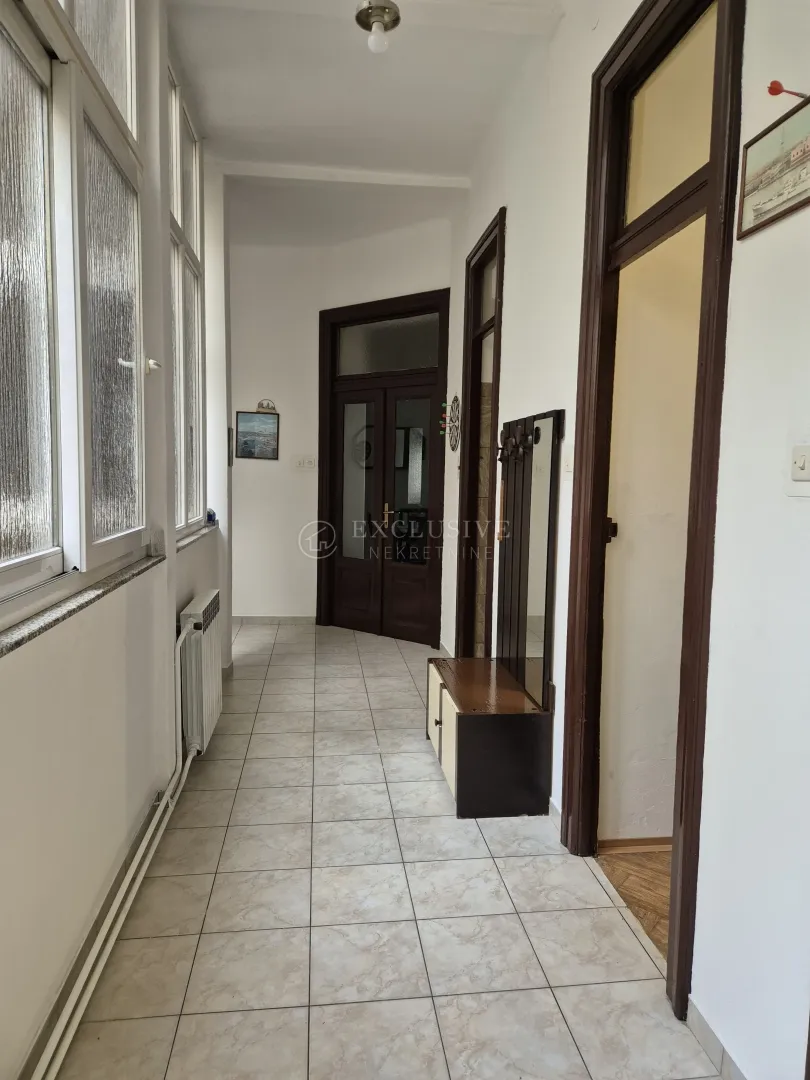 rijeka, centar, brajda, 4s kl 121 m2 sa garsonijerom i balkonom - slika 2