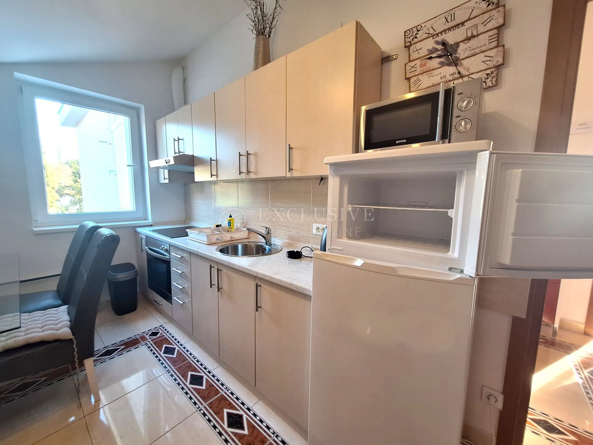 selce - apartman s pogledom, 30 m od mora! - slika 4