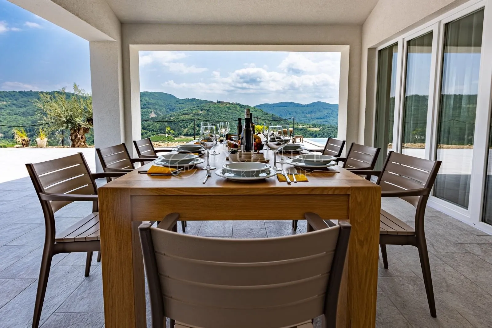 istra - hacijenda na osami s 20 000m2 okućnice !! - slika 21