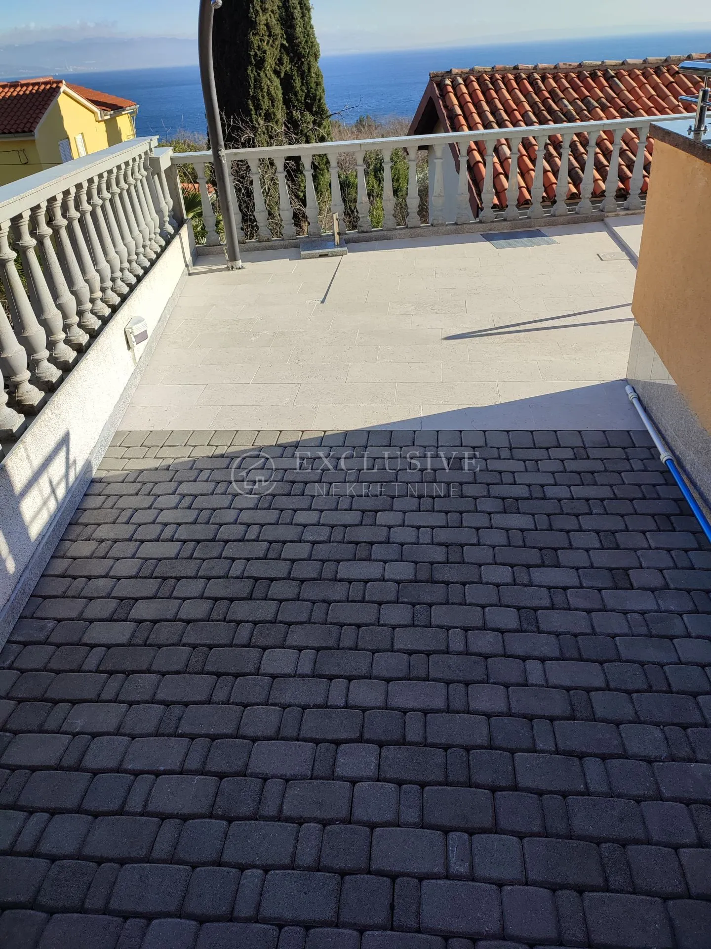 ika - oprić - apartman od dvije stambene jedinice sa bazenom - slika 30