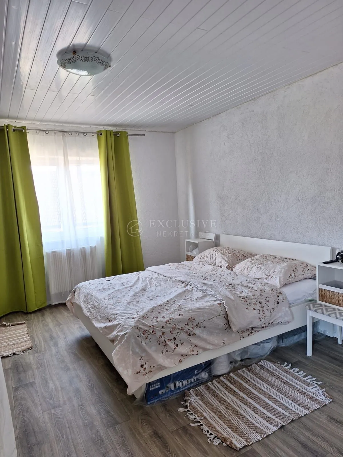 vrbovsko - rijetkost - sređena kuća sa lijepom okučnicom - slika 32