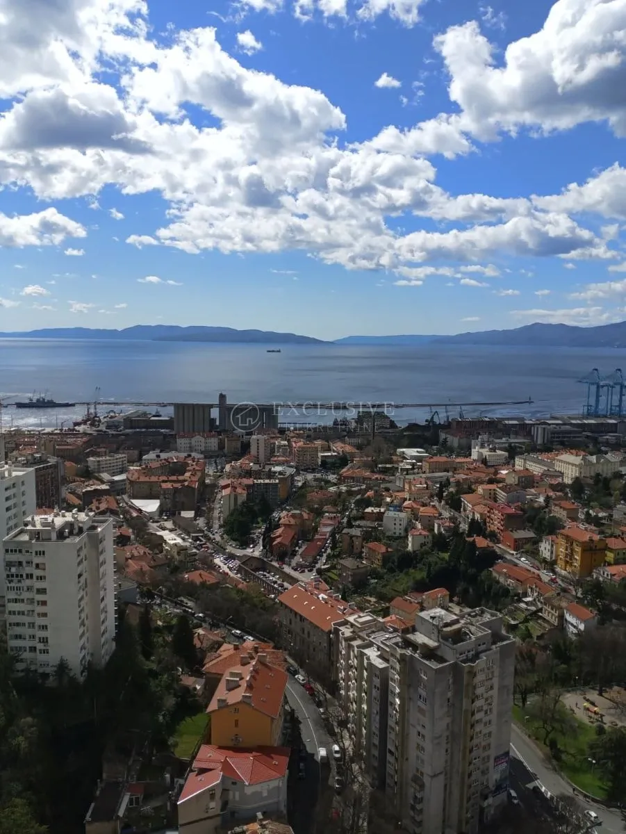 škurinje/rastočine 3skl stan 74 m2 sa balkonom i pogledom na more - slika 1