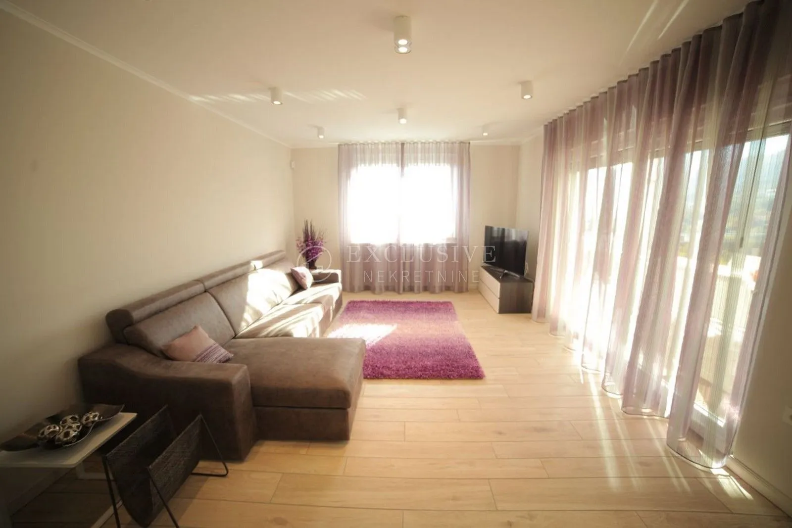 opatija-poljane-prekrasna obiteljska villa sa bazeom i video nadzorom- - slika 66