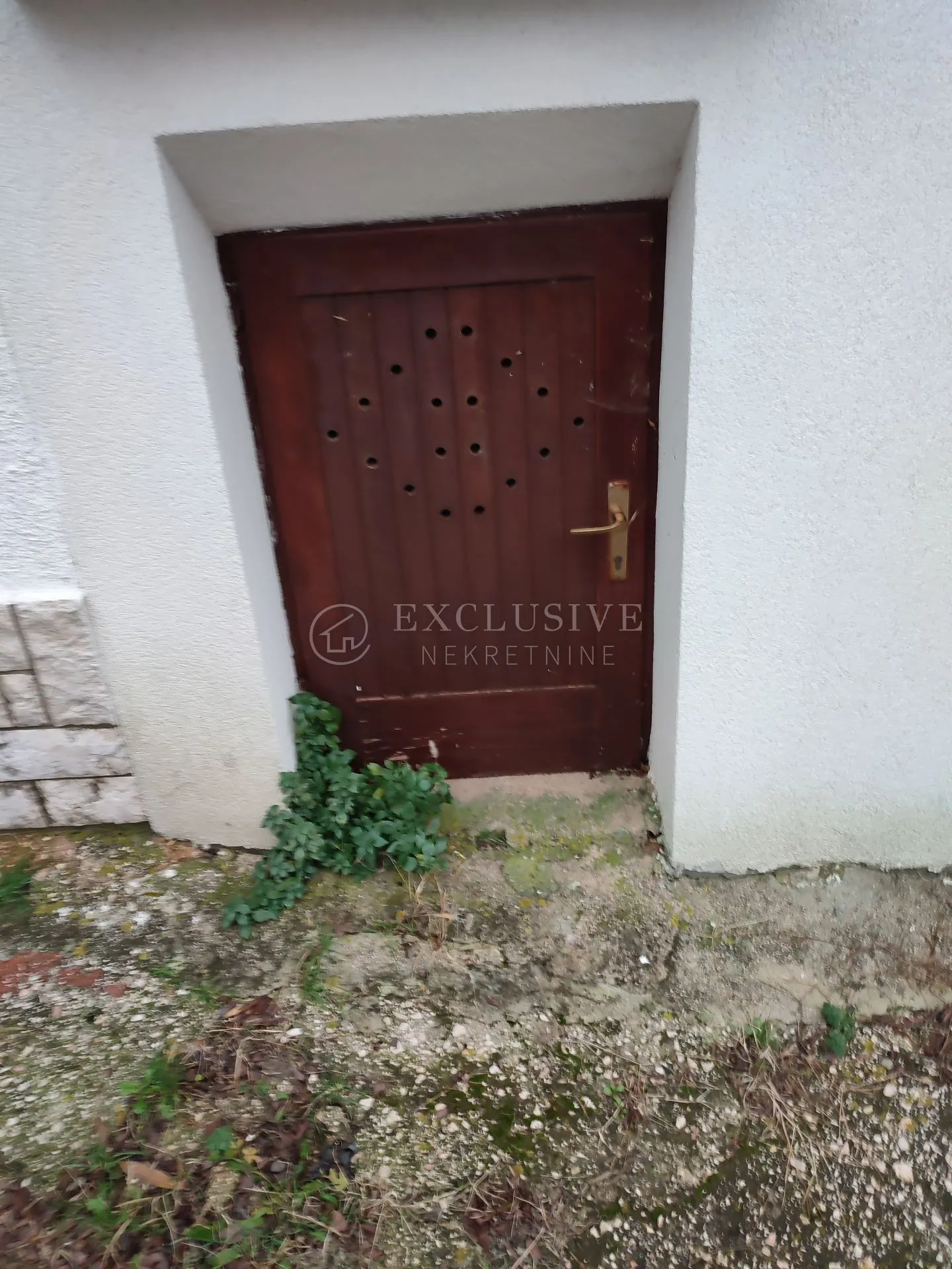 krk-jurandvor - dvoetažni apartman + zaseban apartman, terasa, vrt, parking - slika 2