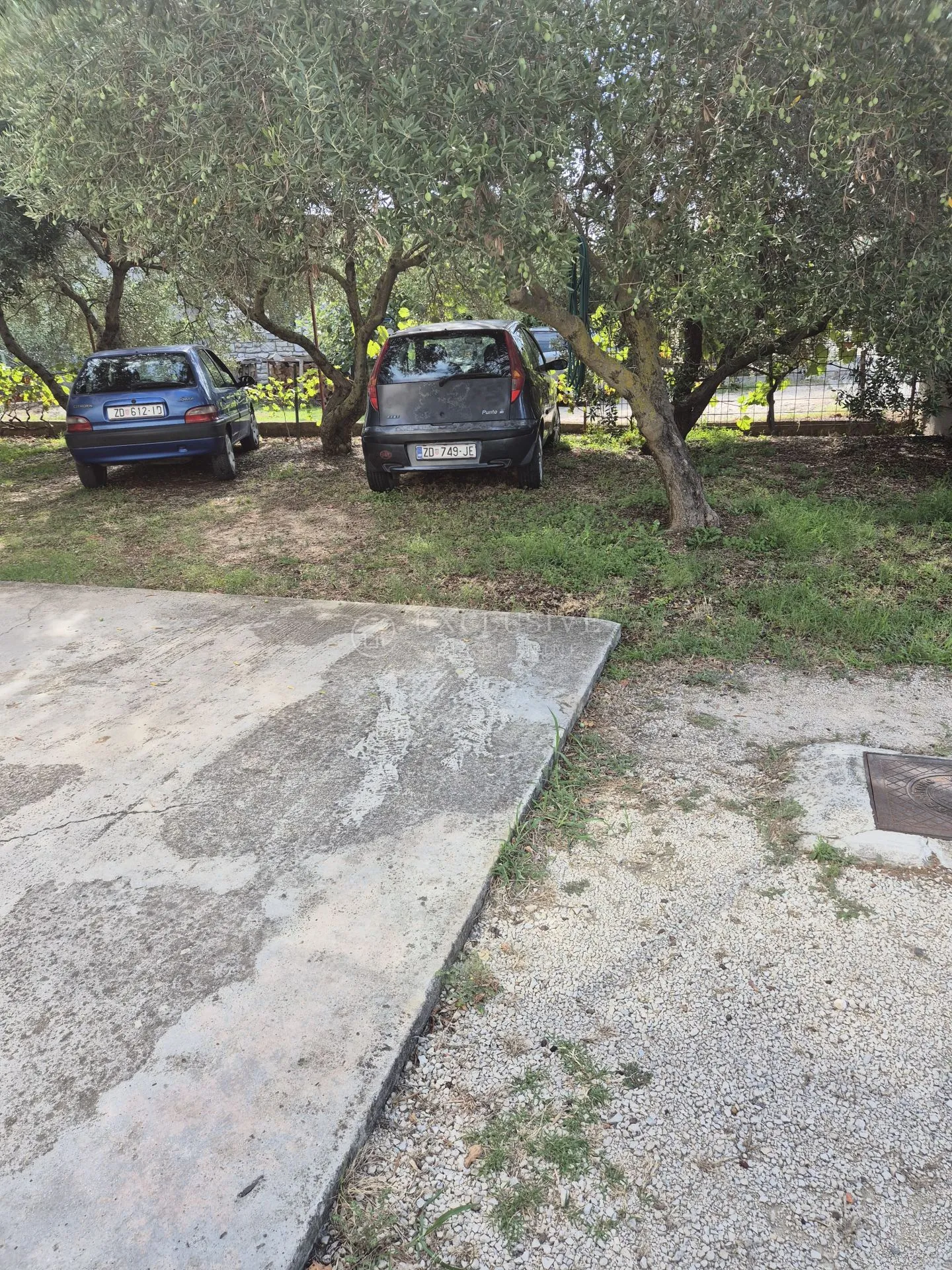 bibinje, kuća 186 m2 sa 4 stana i 470 m2 okućnice - slika 8