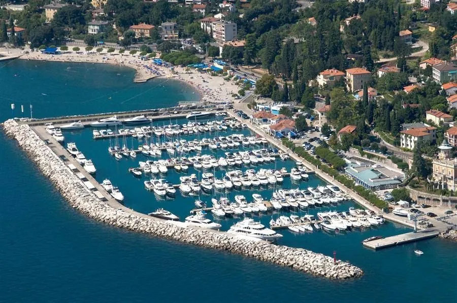opatija 1 red do mora - exclusivna villa uz more - slika 61