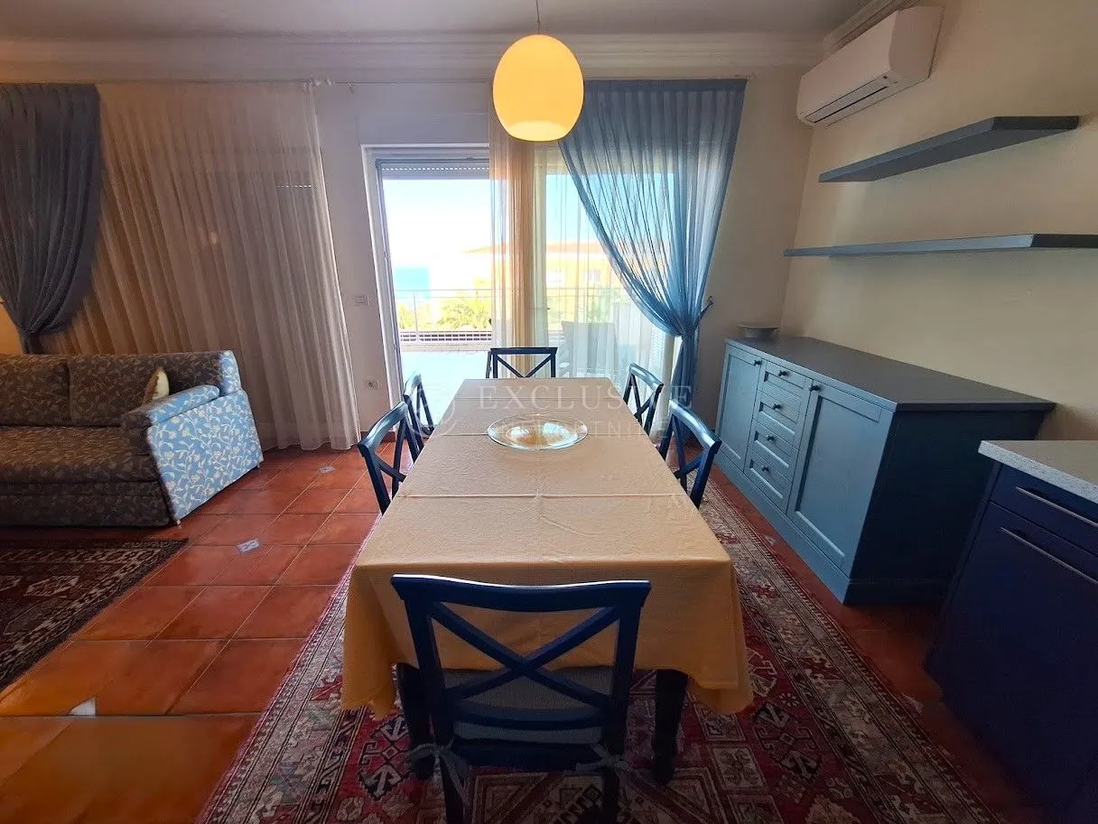 umag - ekskluzivni apartman s panoramskim pogledom na more - slika 4