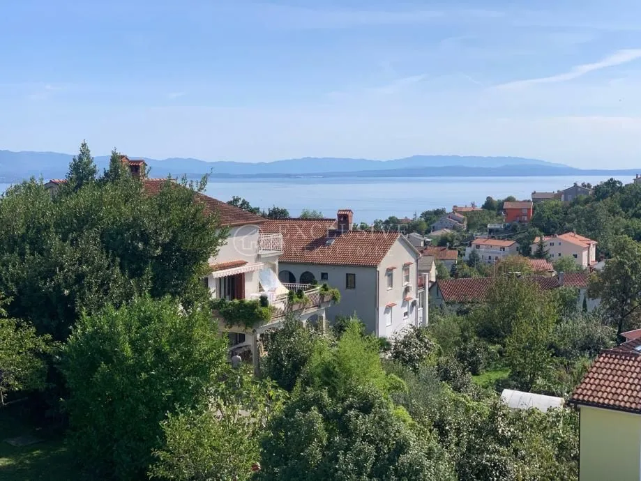 opatija-bliža okolica-penthouse od 171m2 u novoj luxsuznoj vili - slika 15