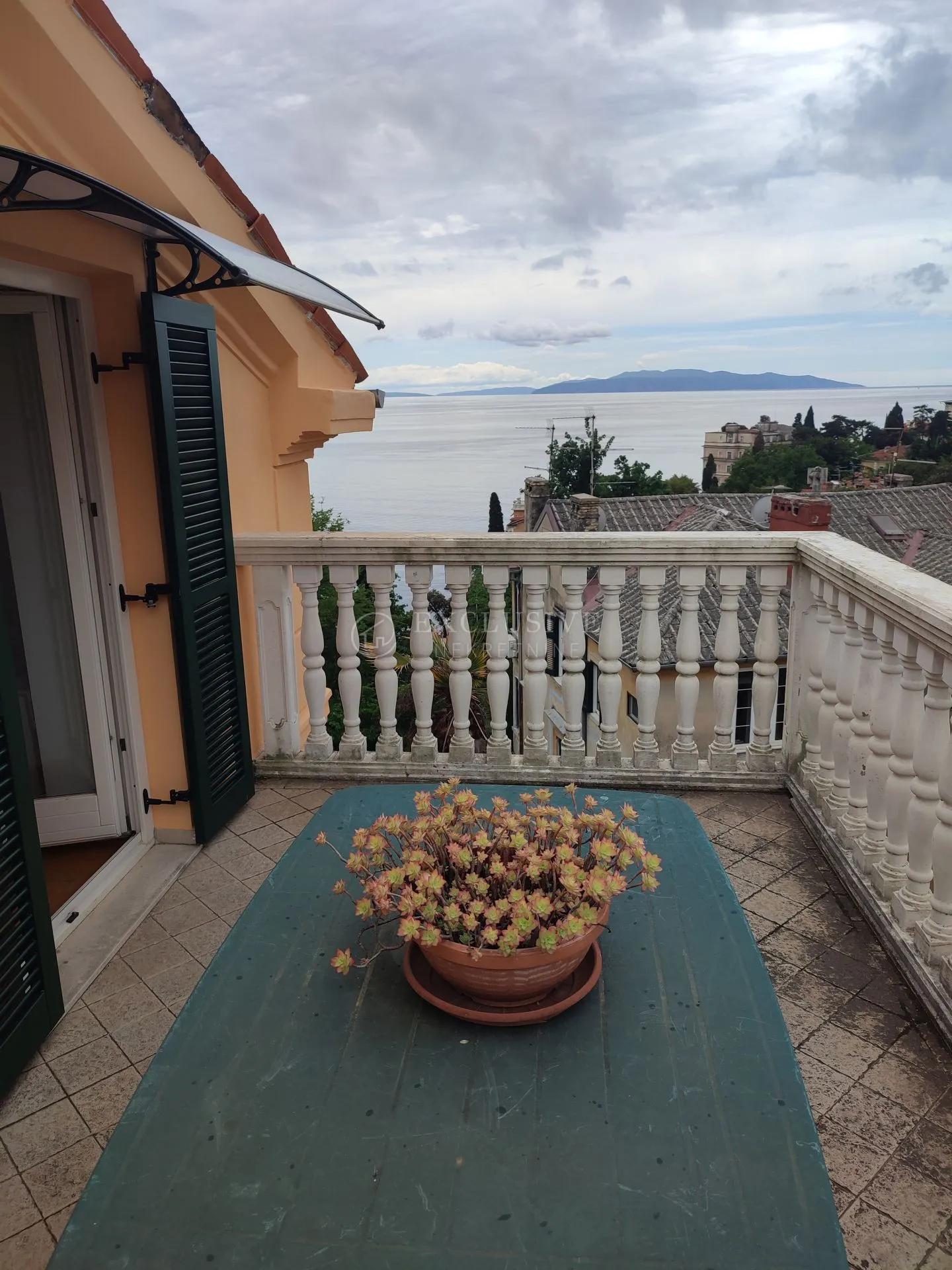 Opatija - Volosko - Stan Kojem Je Teško Odoliti