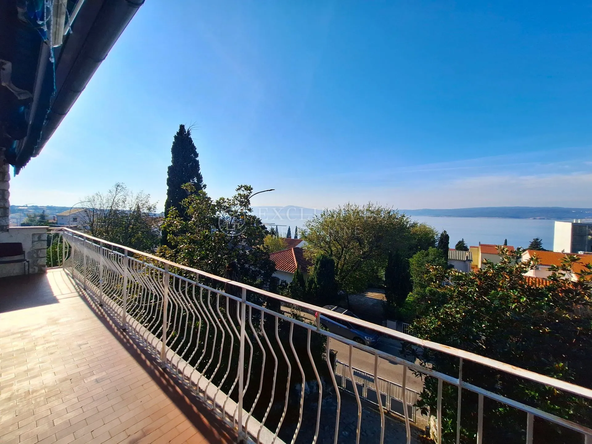 selce - vila na odličnoj lokaciji - slika 36