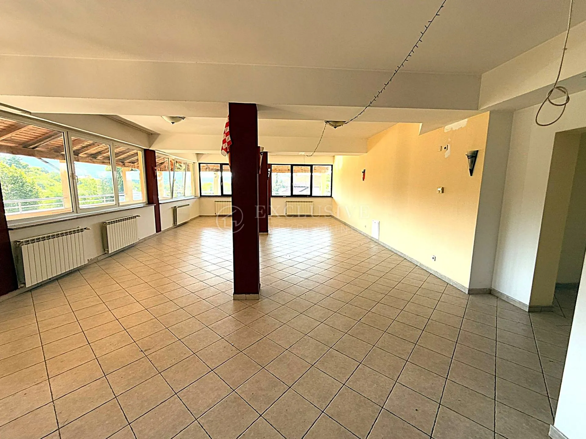šapjane - poslovno-stambena zgrada 780 m2 - slika 7