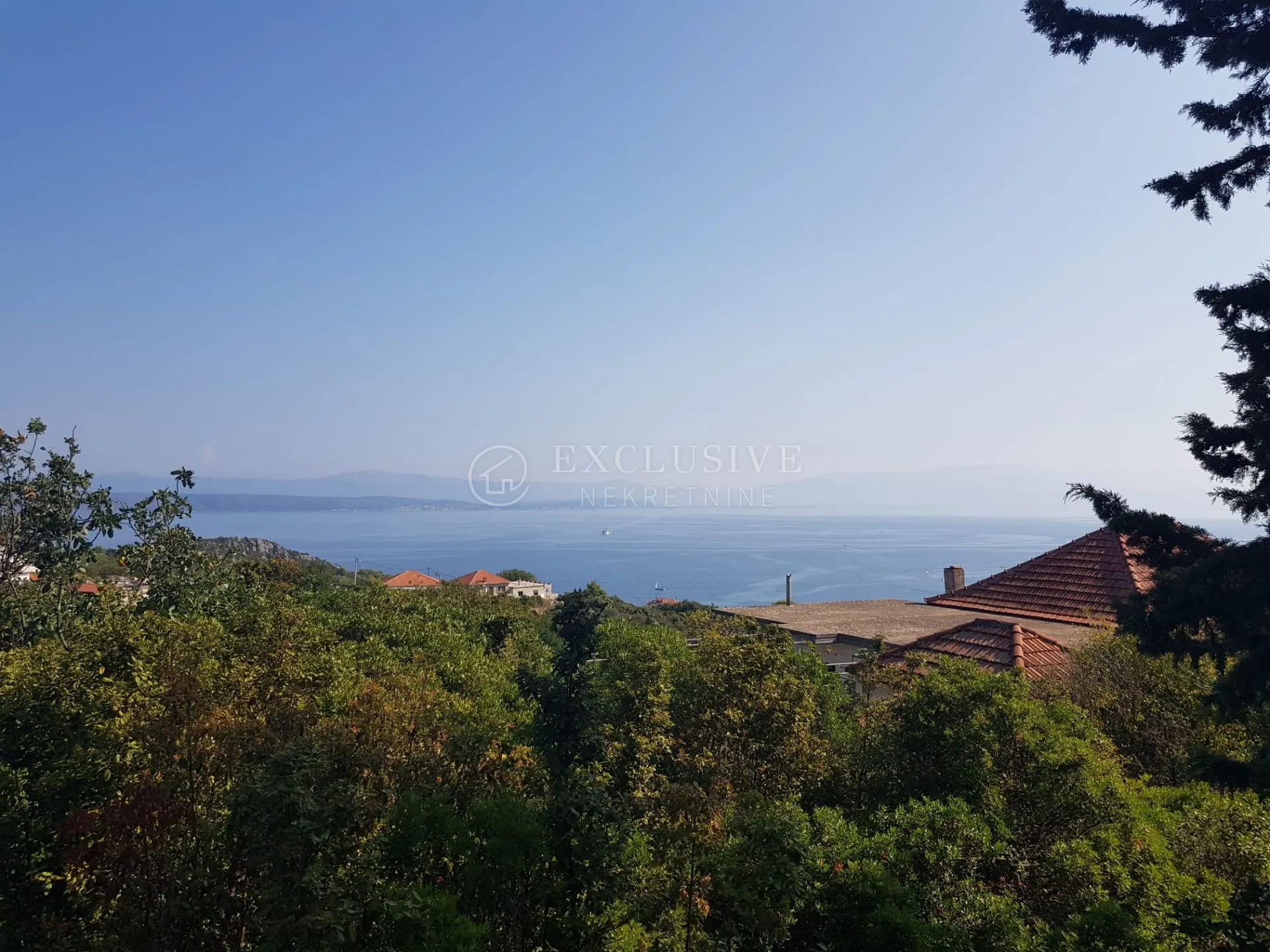 šolta, građevinski teren 1343 m2 sa otvorenim pogledom na more - slika 1