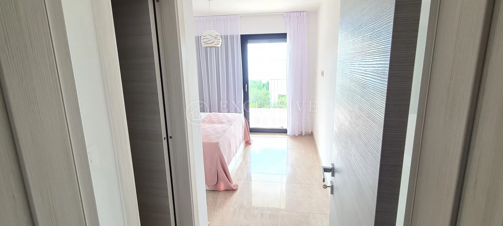 opatija-pobri-villa sa vlastitim bazenom i garažom - slika 37