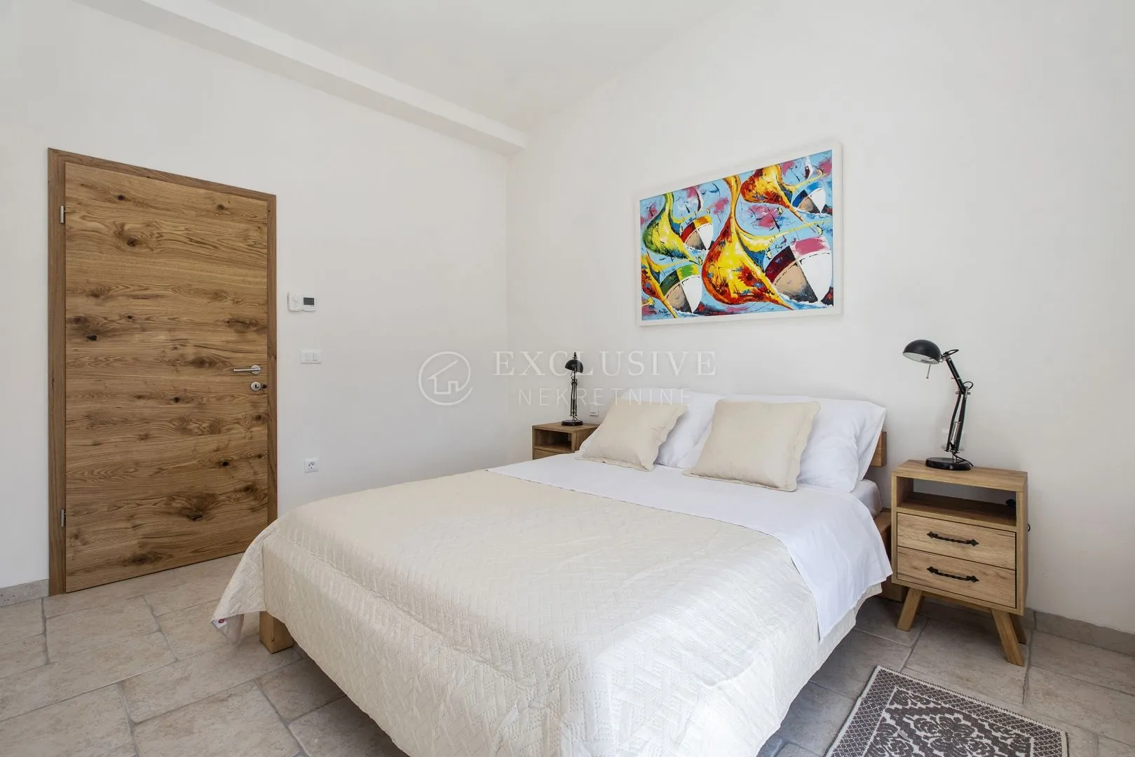 krk - vila s bazenom, okućnicom i pogledom na more - slika 31