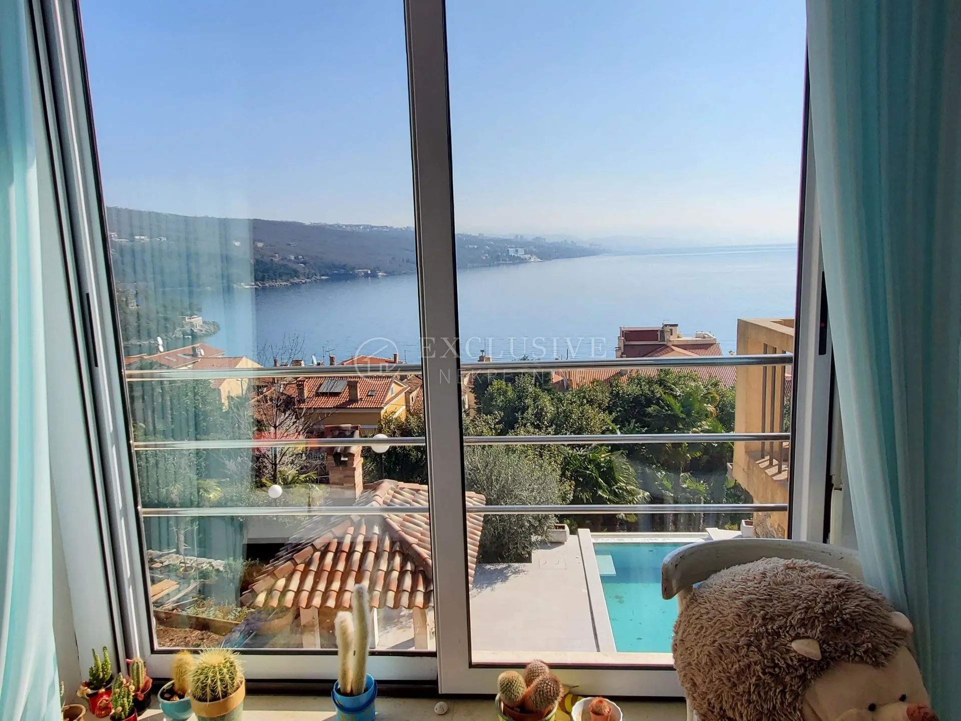 volosko villa s bazenom i lijepim vrtom- 150m od mora !! - slika 29