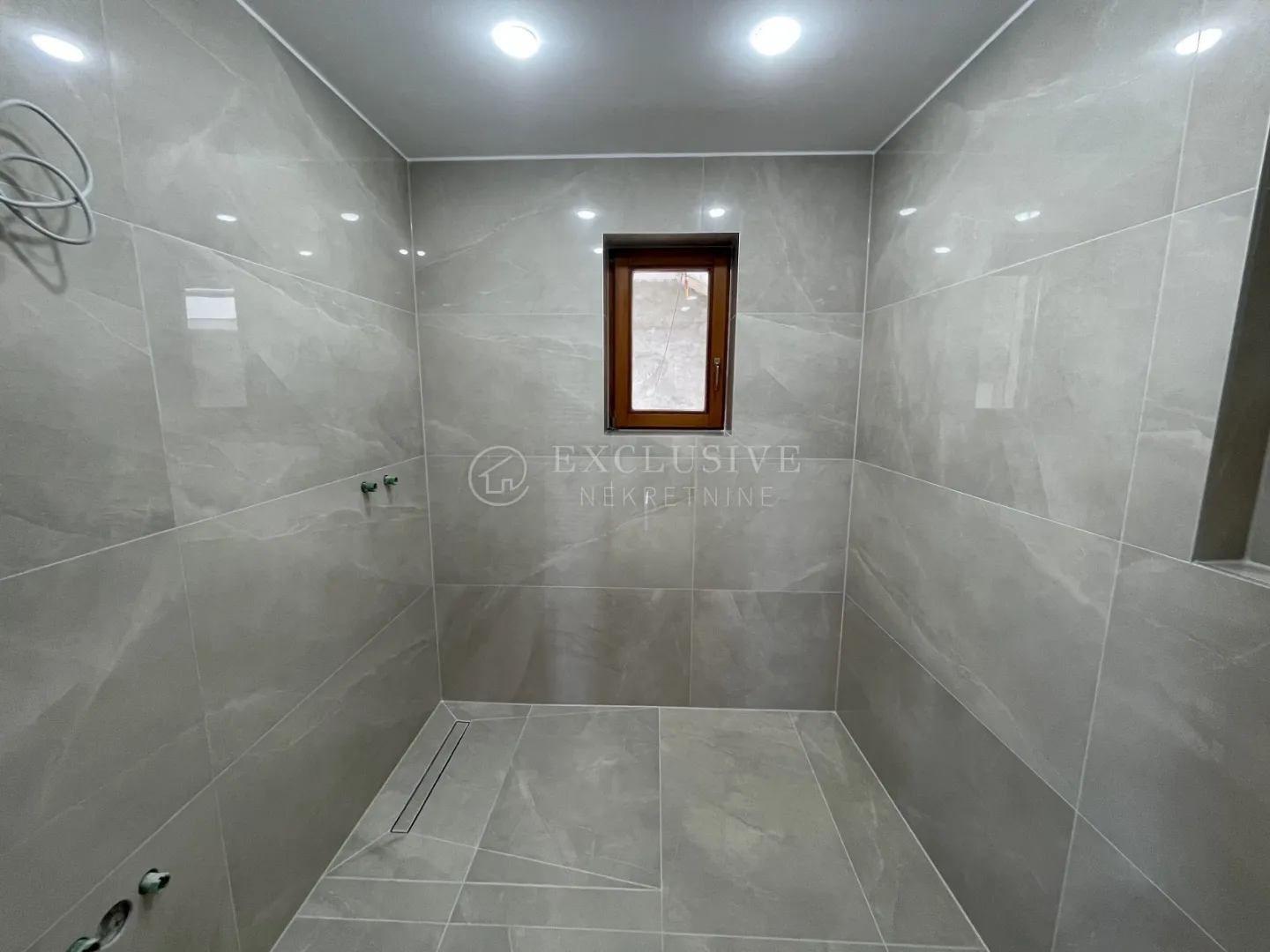 opatija - stan 2s+db u vili - panoramski pogled - parking - slika 6