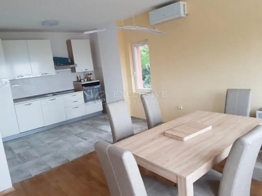 volosko kuća na fantastičnoj lokaciji s 4 apartmana ! - slika 6