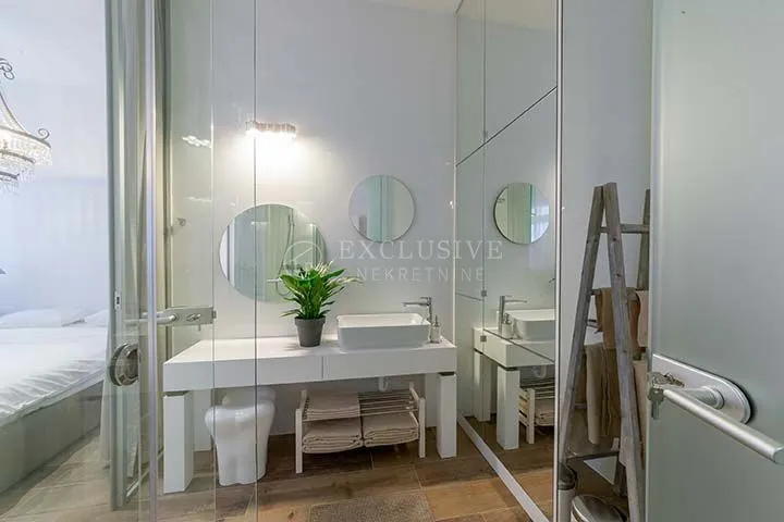 opatija centar, pet luksuzno uređenih apartmana - slika 3