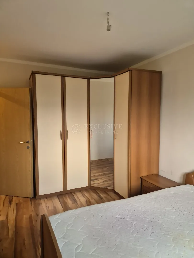 labin, 2s+db 68 m2 sa balkonom i pogledom - slika 8
