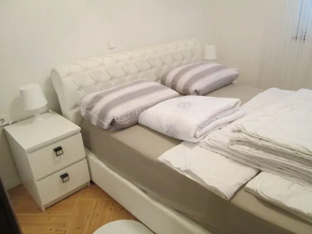 opatija-oprić - krasan stan - krasan pogled - parking - slika 12