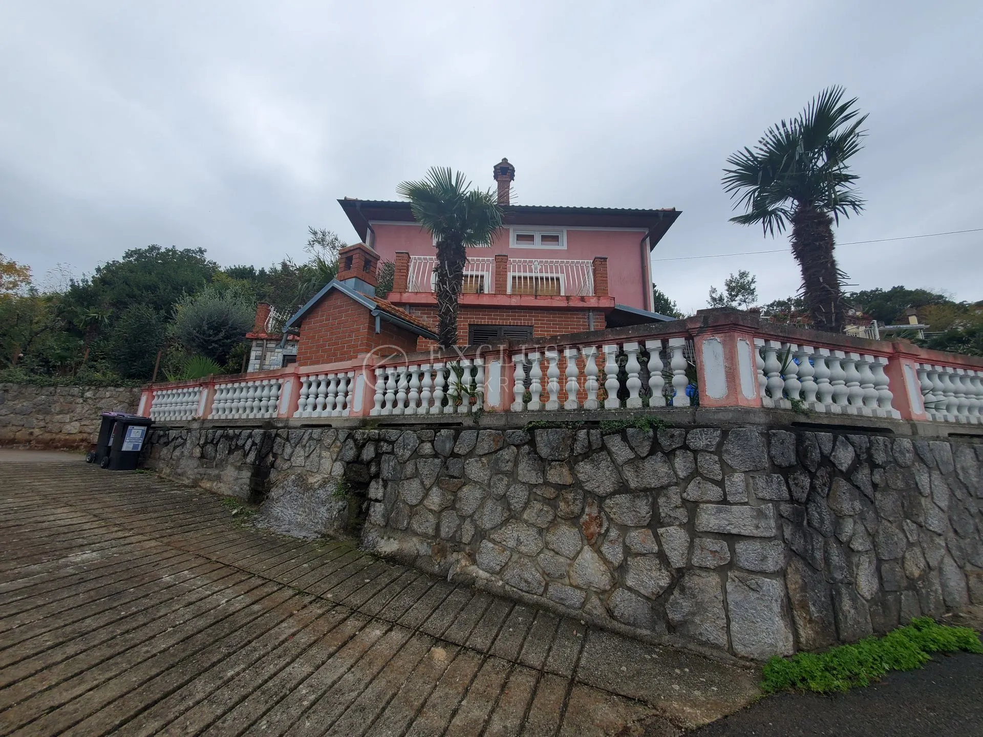opatija kuća s predivnim pogledom i četiri stana - slika 2