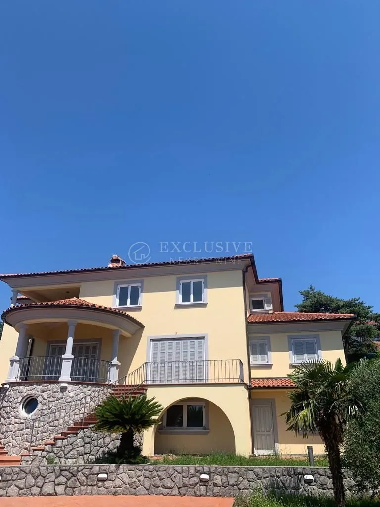 opatija - pobri vila s predivnim pogledom na more !! - slika 16