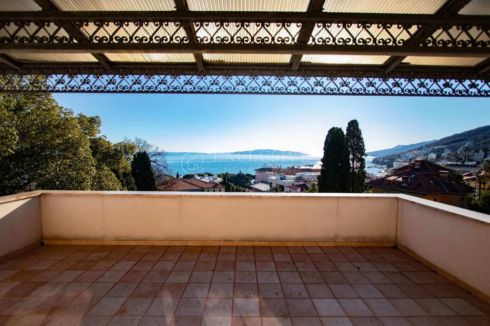 opatija strogi centar-ekskluzivan stan u villi-pogled na more!!! - slika 21