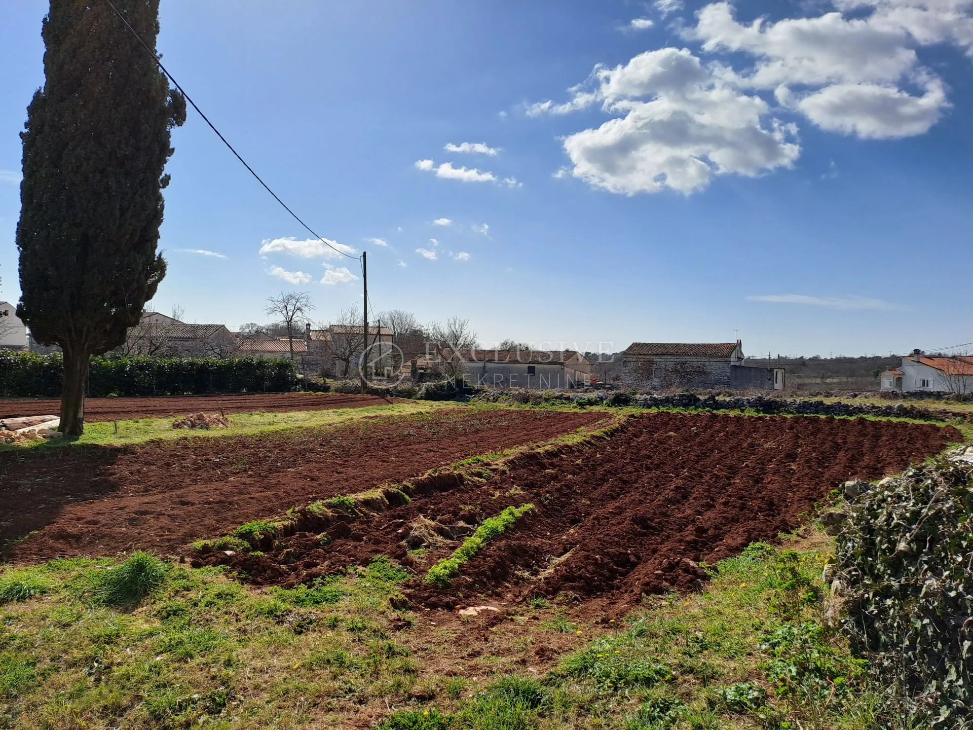 glavani, kuće starine 4 objekta sa 2000 m2 - slika 31
