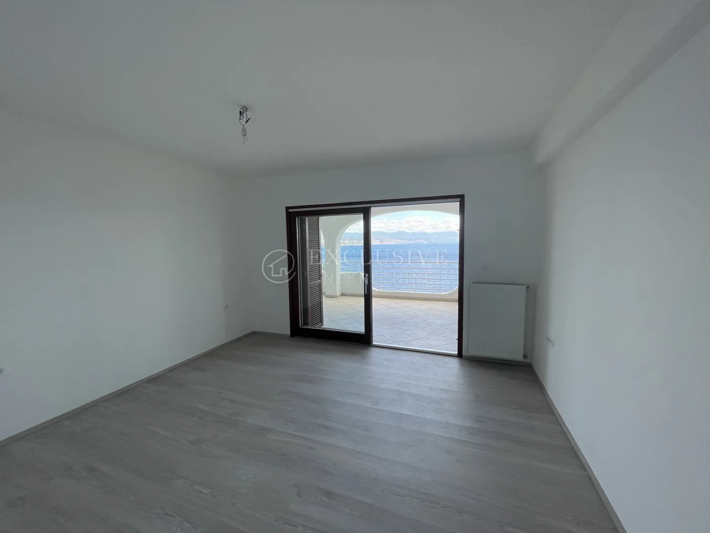 opatija - stan 2s+db u vili - panoramski pogled - parking - slika 12