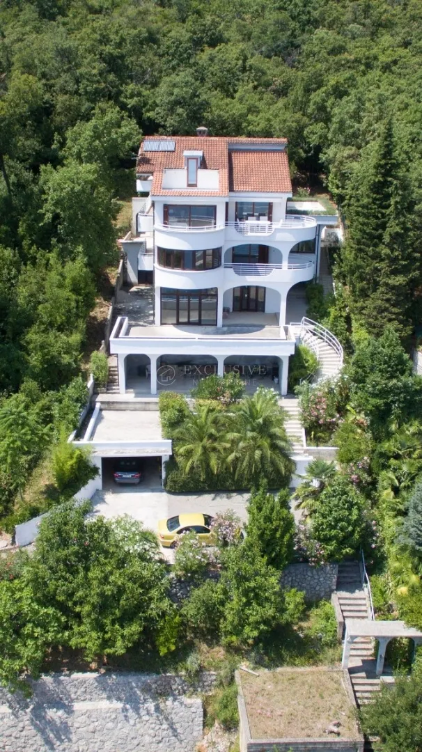 opatija - elegantna vila , 3 stana - panoramski pogled - slika 13